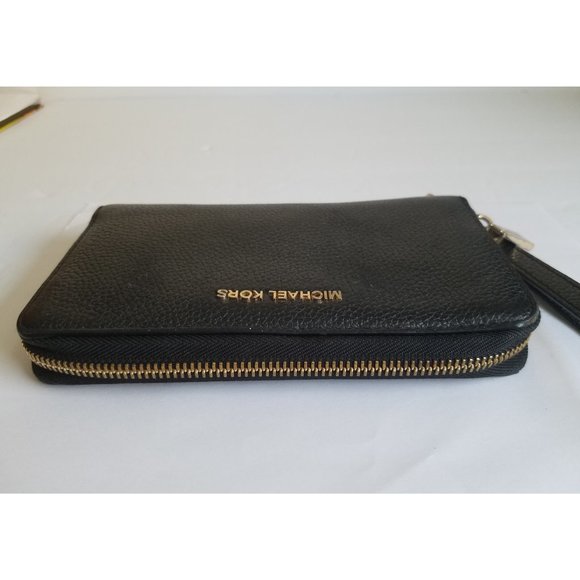 Michael Kors Large Smartphone Wristlet Leather Zip-Around Wallet - Picture 13 of 15